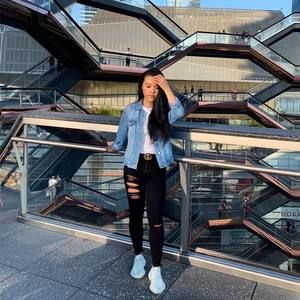 Meet your Posher, Nancy